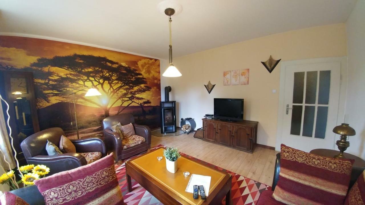 Historische Schule "Ferienwohnung Pauline" I&Ii Stobnitz ภายนอก รูปภาพ