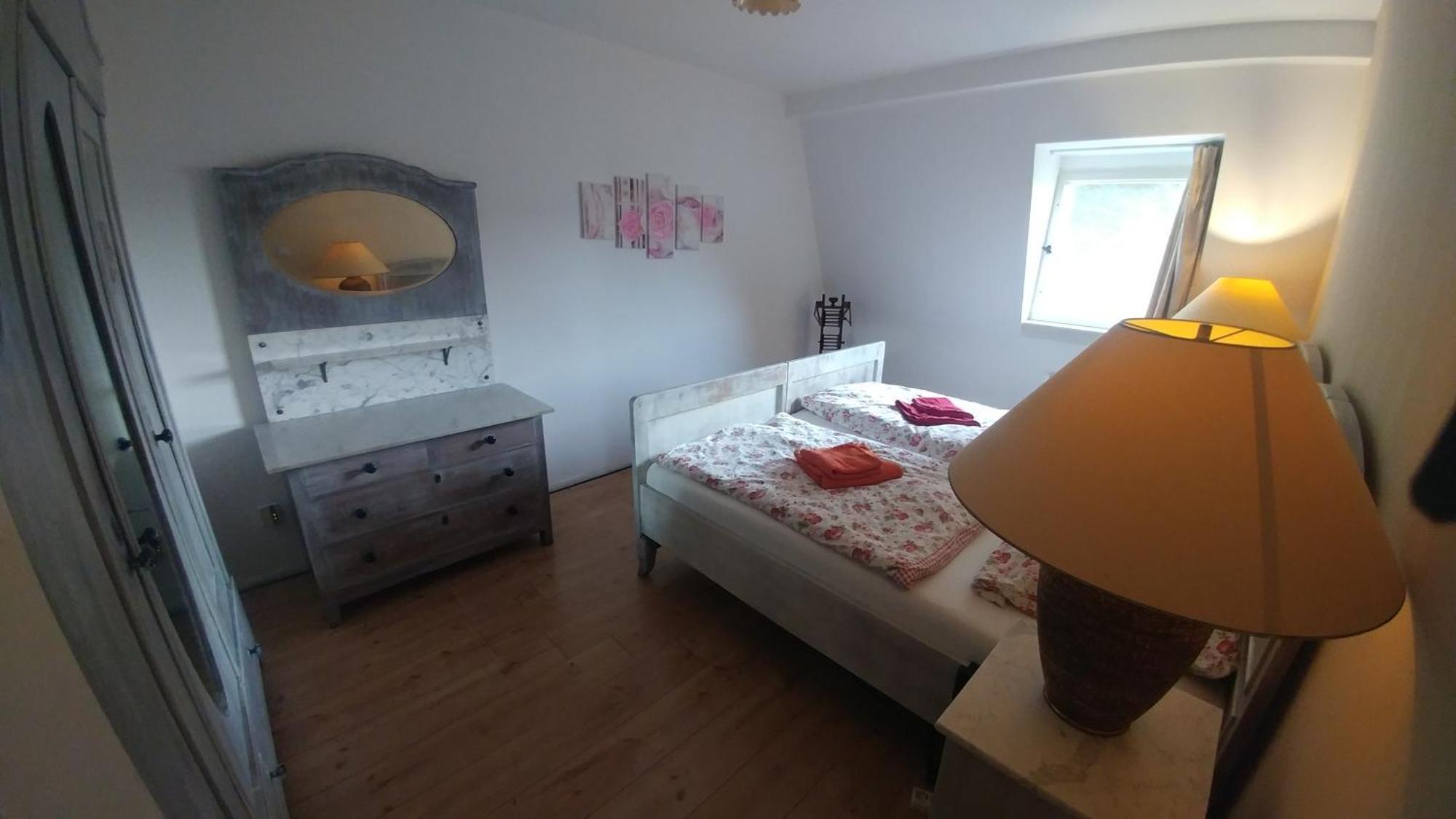 Historische Schule "Ferienwohnung Pauline" I&Ii Stobnitz ภายนอก รูปภาพ